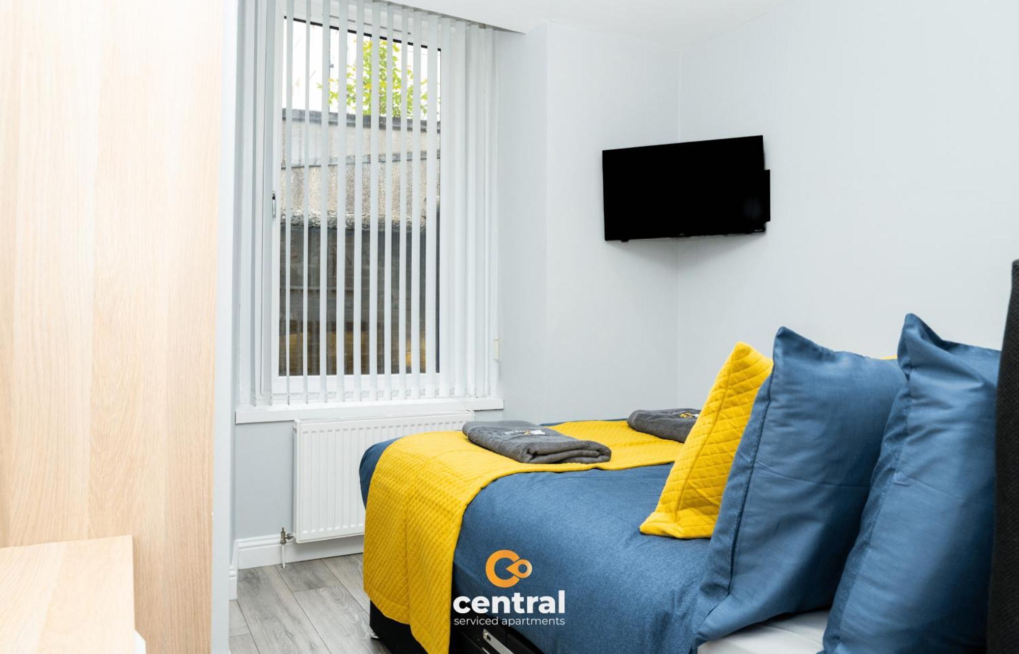 Central Serviced Apartments - 2 Bedroom - Ground Floor - Monthly & Weekly Bookings Welcome - Free Street Parking - 2 Double Beds - Wifi - Smart Tvs In Rooms - Fully Equipped - Heating 24-7 - Contractor & Short Stay Favourite Dundee Exterior foto
